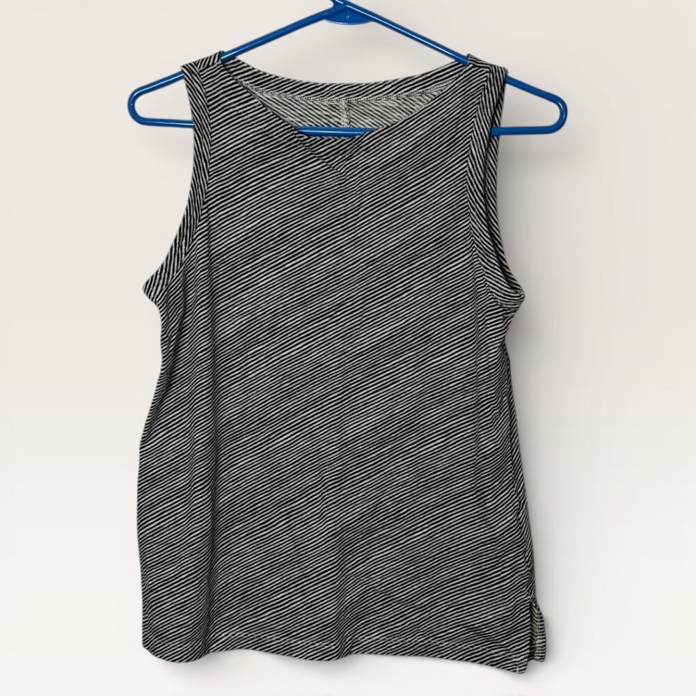 Banana Republic Malibu Tee Sleeveless Shirt Tank Top Black White Stripes Size S